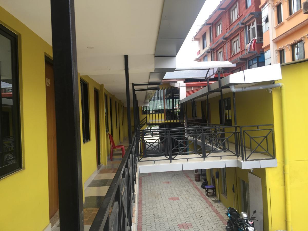 Hotel Dine & Dream Katmandu Zewnętrze zdjęcie