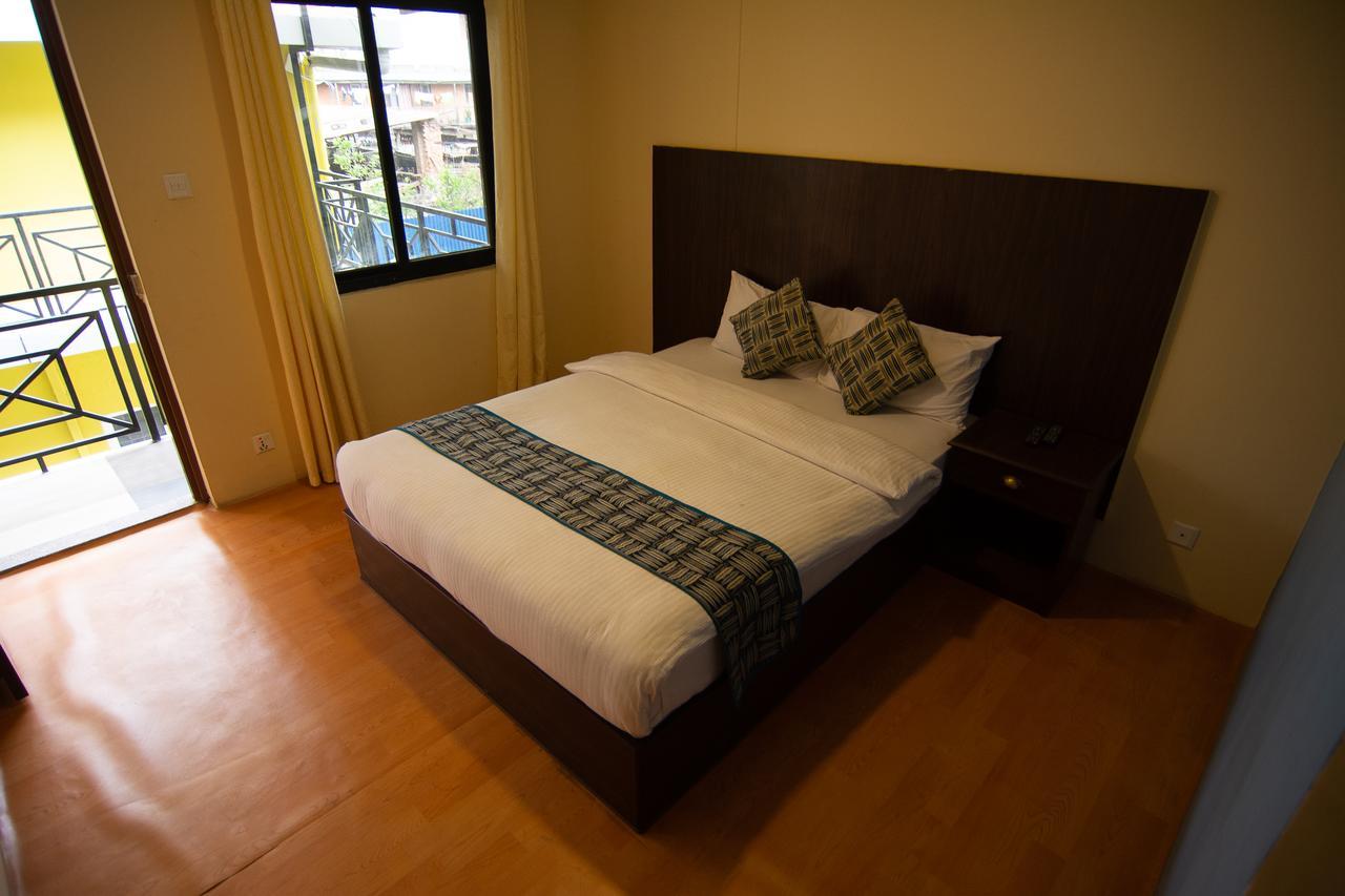 Hotel Dine & Dream Katmandu Zewnętrze zdjęcie